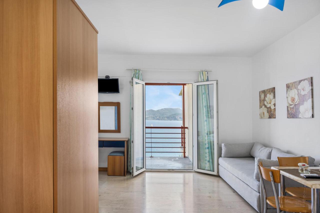 Miranda Resort Nikiana Bagian luar foto