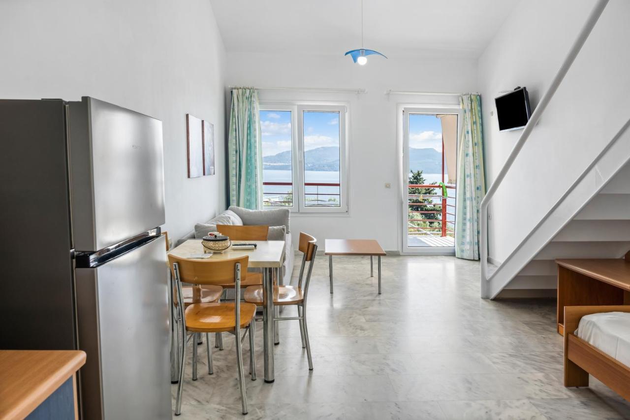 Miranda Resort Nikiana Bagian luar foto